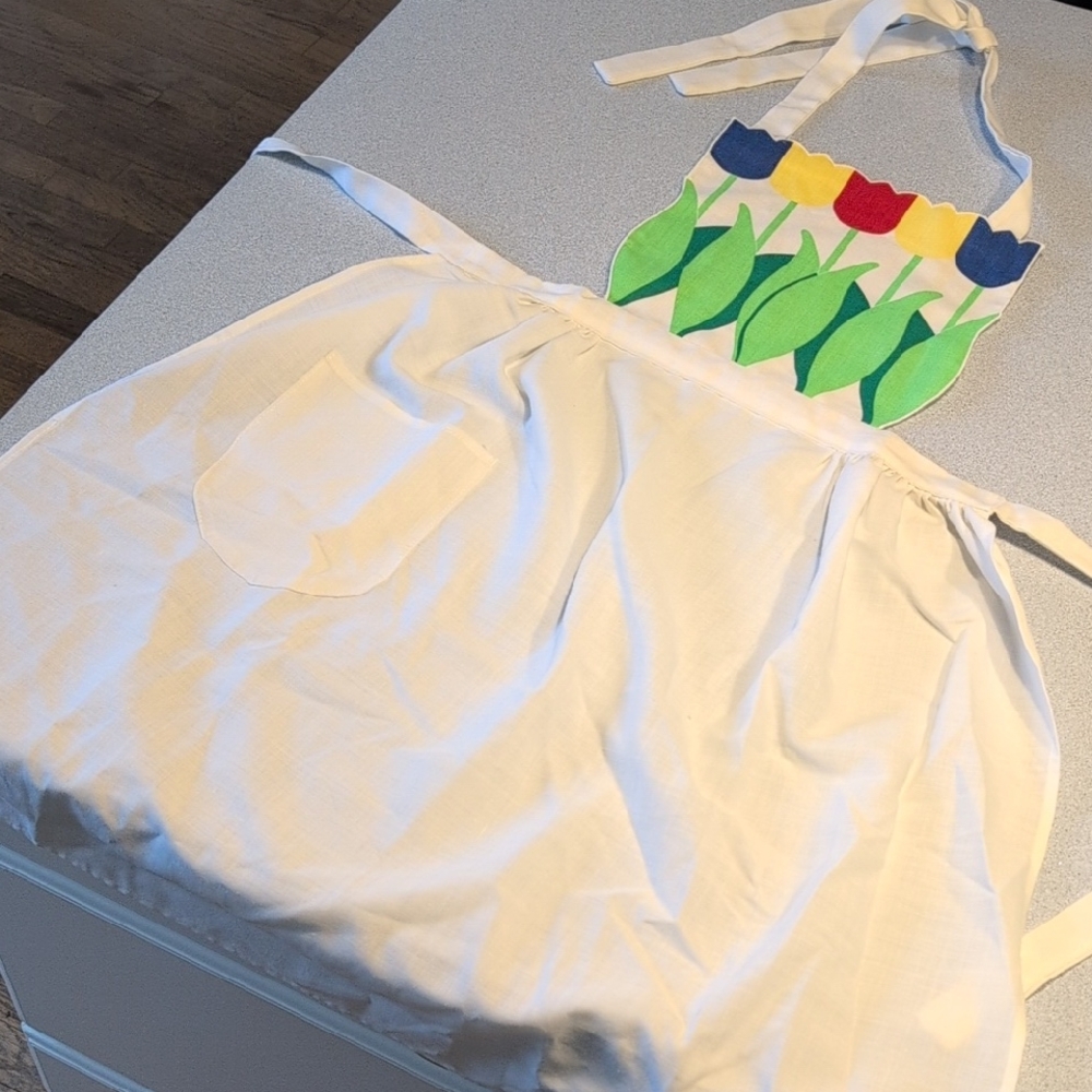 Elegant White Apron